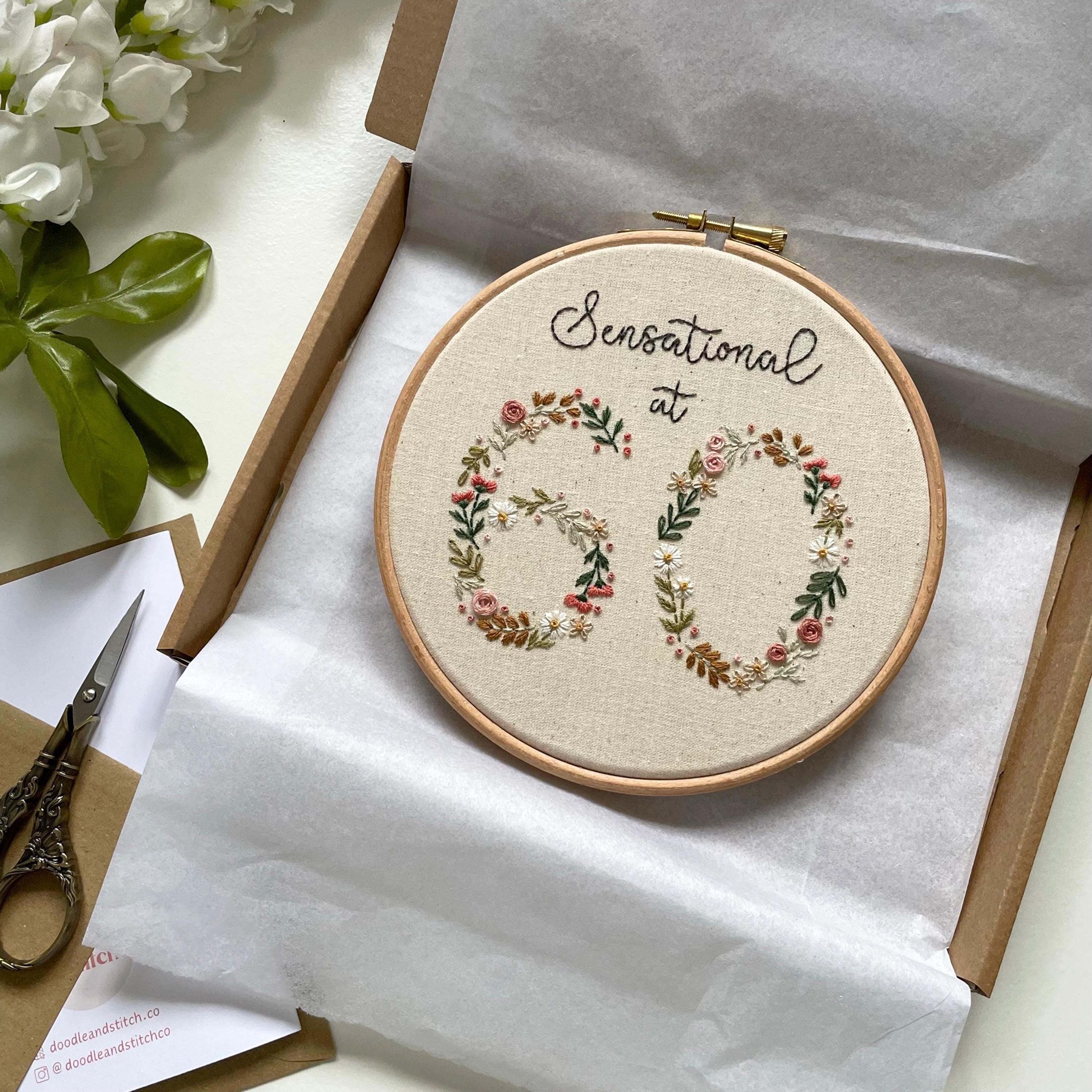 60 歳にしてセンセーショナル // 6 インチの刺繍枠アート // 説明書