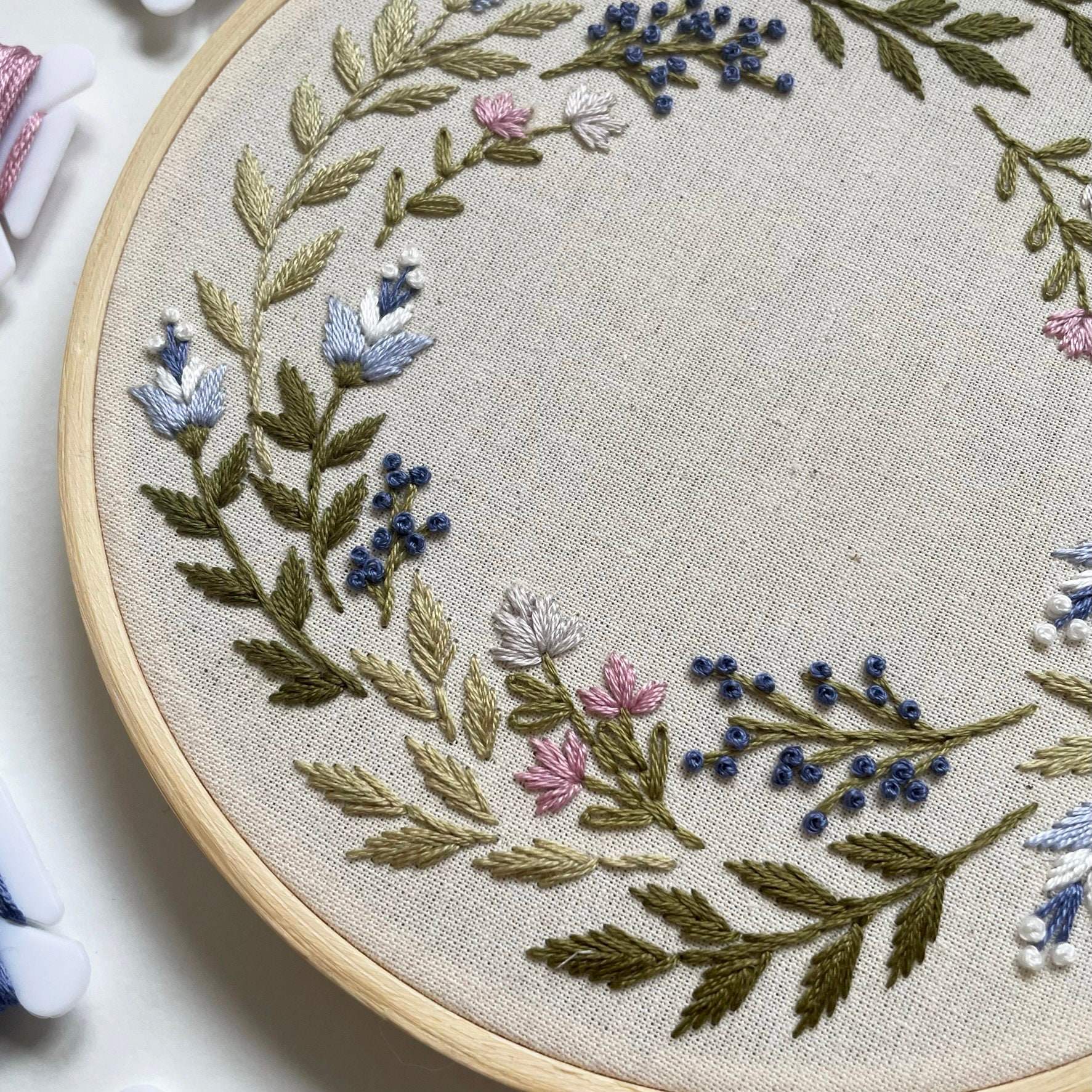 Spring Flower Wreath // 6 Inch Embroidery Hoop Art // PDF Pattern With ...