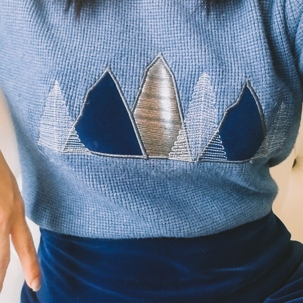 Embroidered Women Sweater-Womena Wool Sweater-Blue Pullover-Festive Sweater-Cozy Winter Sweater-Cute Christmas Sweater-Gift For Mom