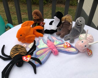 Armfer Toys Snail Stuffed Animal Small Cute Baby Conch Plush Stuffed Animals Lovely Big Eyes Pal Buddy Lovely Dolls Stocking Birthday Party Favor Supplies for Kids Boys Girls 8