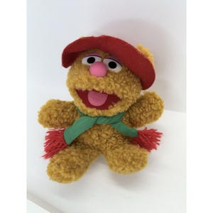 Baby Fozzie Bear Muppets 1988 McDonald&#39;s Christmas Plush Toy Jim Henson Vintage
