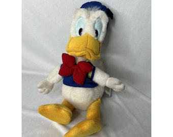 The Disney Store 15” Vintage Donald Duck Plush Stuffed Animal Mattel Toys 1990’s