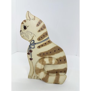 Vintage Folk Art Wooden Kitty Cat Cottage Core Shelf Sitter Hand Painted 1980’s