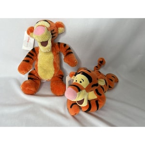Disney Store UK Glitter Tigger And Flatmate Tigger Mini Bean Bag Stuffed Animal