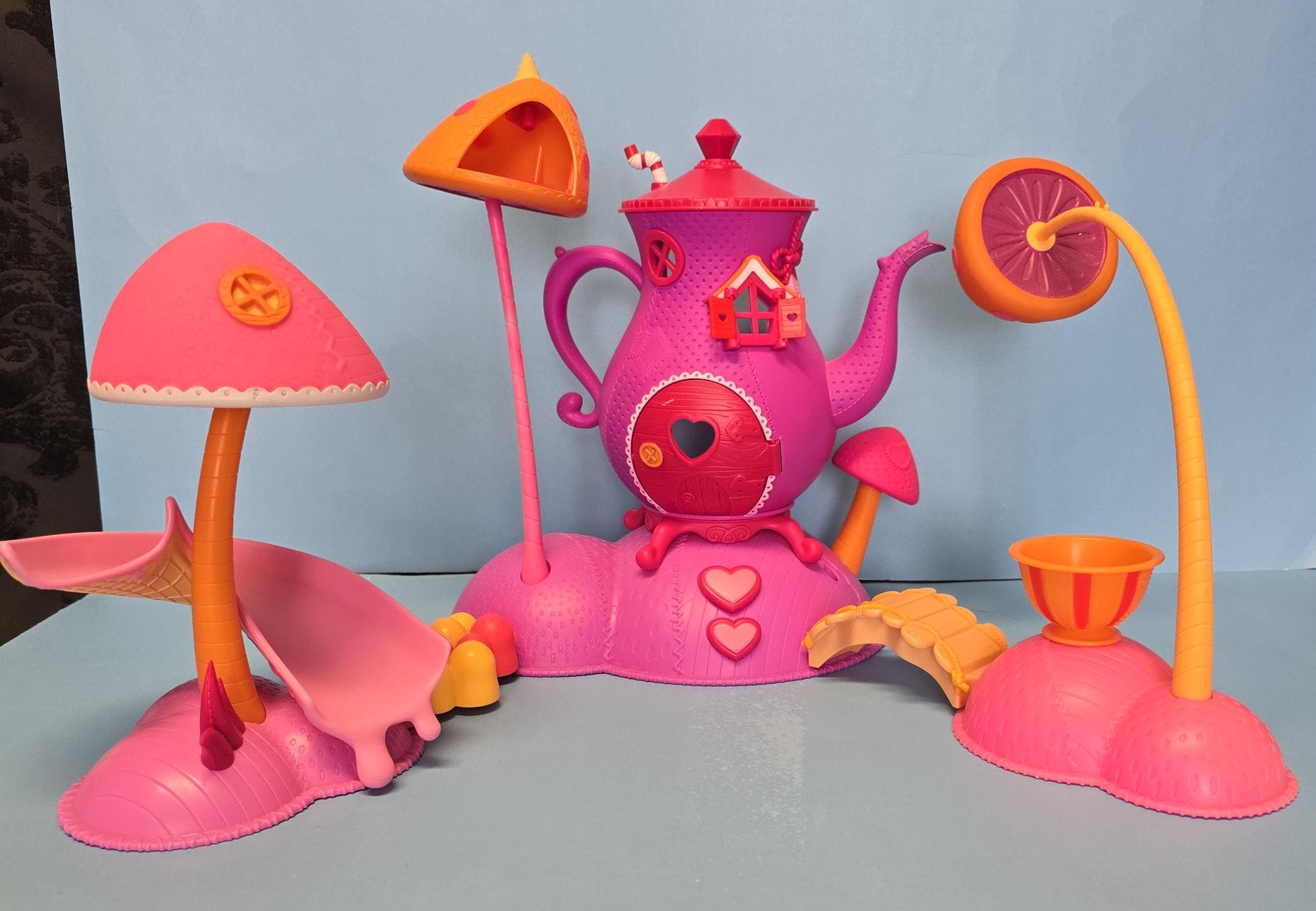 Mini Lalaloopsy Play Set 'LALA-OOPSIE Floating Islands' Not a - Main Image