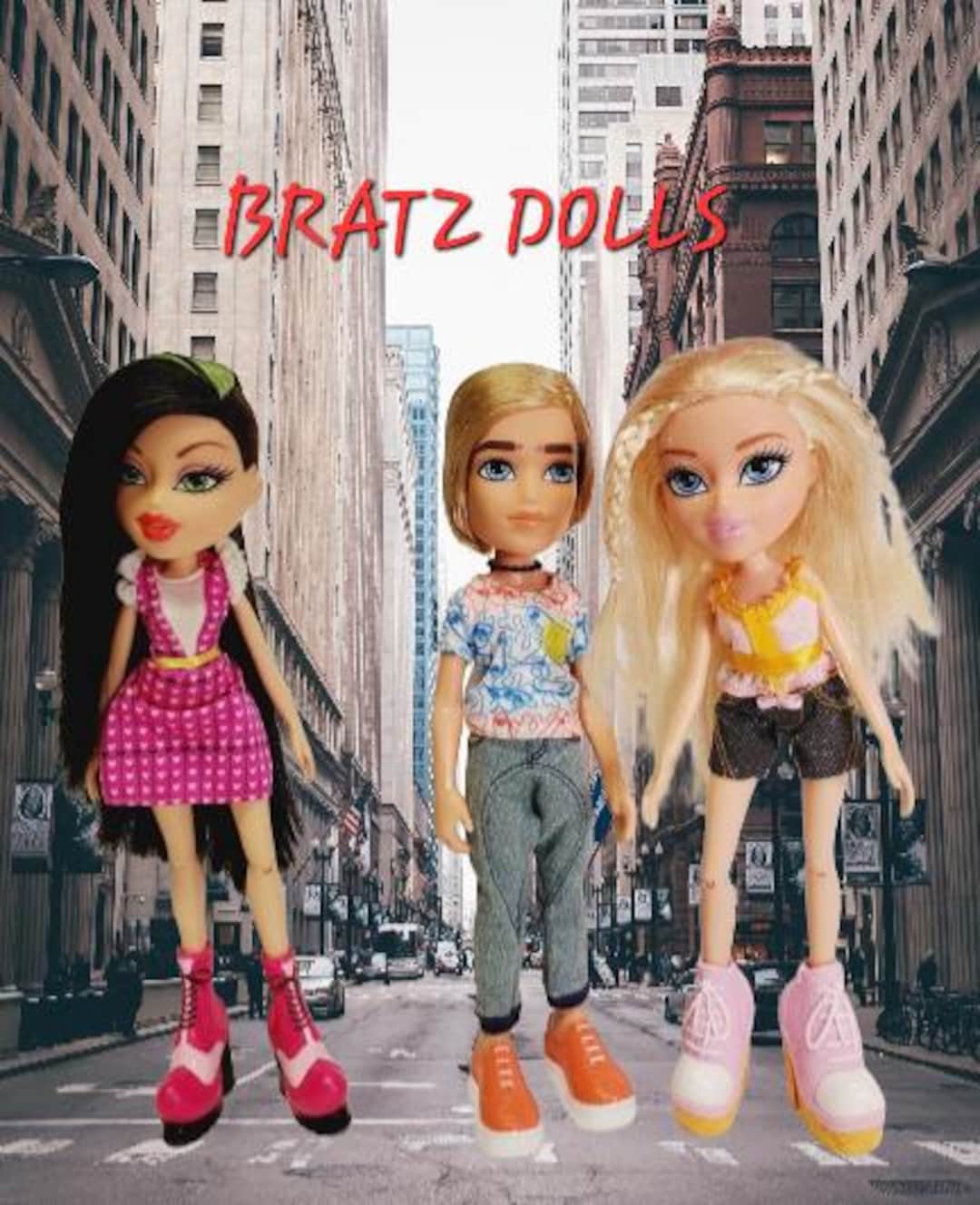 Bratz Dolls Bratz Selfie Snaps 2016 Sold As A PAIR Y2K 'hello My