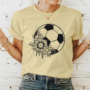 bola de futebol floral para camisa, arquivo SVG de futebol, arquivo svg de futebol, arquivo de corte de futebol, svg de futebol feminino, arquivo de corte de futebol feminino, svg de flores