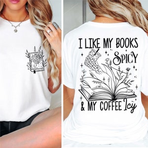 Me gustan mis libros picantes y mi café helado svg png, amante de los libros svg, booktrovert png, libros picantes svg, mano esqueleto svg, amante del café helado