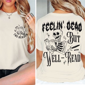 Se sentir mort mais bien lu Svg, Svg romance sombre, livre cite Svg, Png livresque, squelette lecture Svg, svg livresques, le lecteur Svg