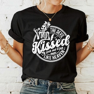 Der Teufel küsste meinen Hals und es fühlt sich an wie im Himmel SVG PNG PDF, sarkastisches Skelett, lustiger Humor für Erwachsene, lustiger Schädel Schädel, floraler Schädel Schädel, lustiger Schädel, lustiger Schädel, lustiger Schädel, lustiger Schädel
