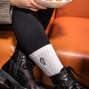 1x chaussette kebab, chaussettes de tennis brodées à la main image 3