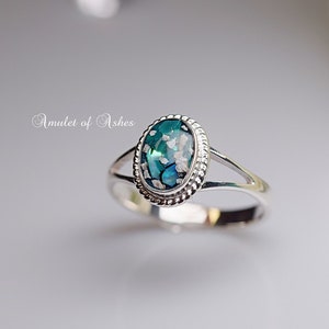 Cremation Ashes & Memorial Ring