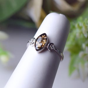 Crematie As & Gedenkteken Halve Maanring 'Elara'