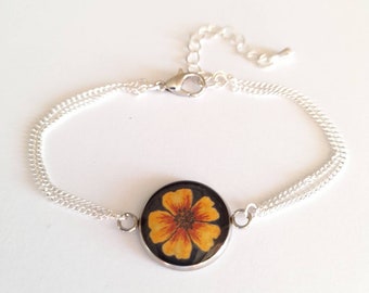 Hand Painted Marigold Resin Silver Bracelet, Gift for mum, Marigold Gift, Silver Jewellery, Flower Bracelet, Birthday Gift, Gift for her