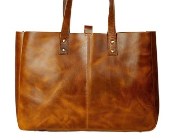 tan tote purse