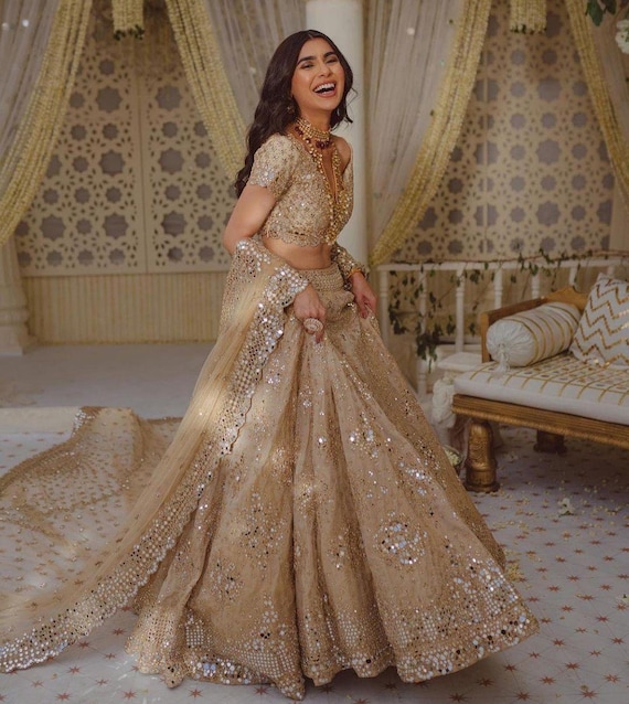 bollywood stylish lehenga