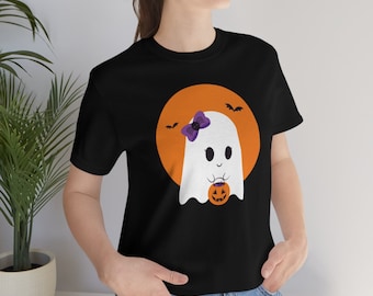 Kawaii Ghost Halloween T-Shirt: Cute Trick or Treat Design