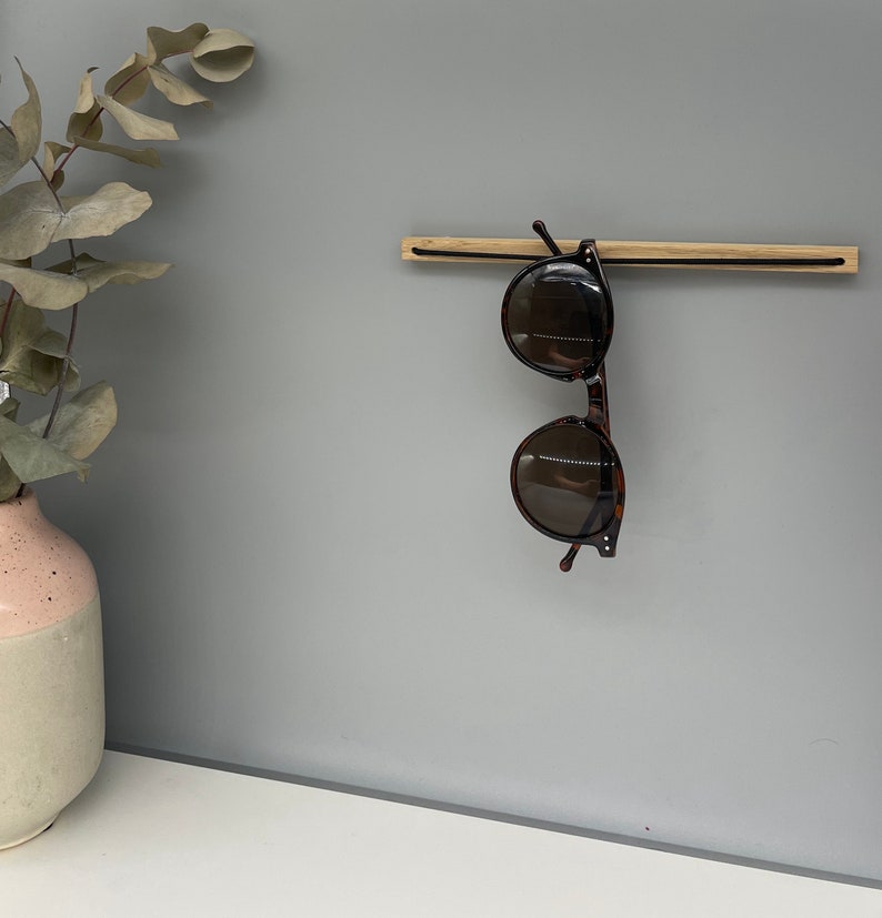 Porte-lunettes mural en bois montage facile, minimaliste et durable, lunettes de soleil, rangement de lunettes image 2