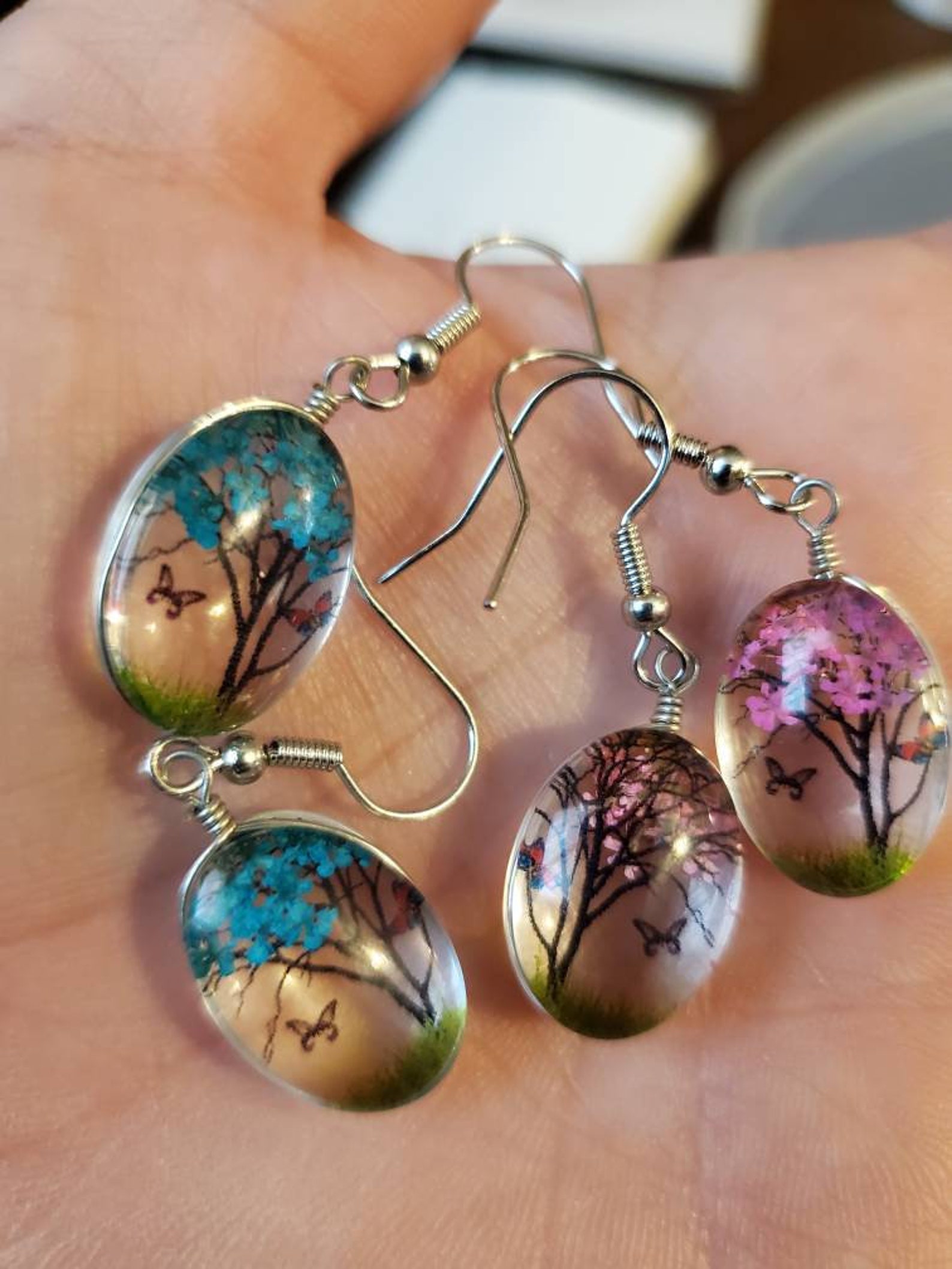 Real Dried Flowers in Resin Lightweight Hypoallergenic Hook Etsy