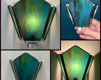 3 Sided Sconce Style Stained Glass Nightlight