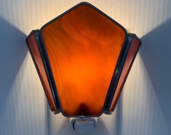 3 Sided Sconce Style Stained Glass Nightlight in Caramel