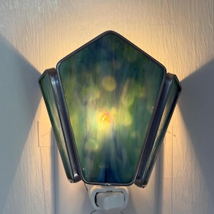 Stained Glass Nightlight, Peacock Blue Opal, Sconce Style