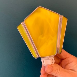 3 Sided Sconce Style Stained Glass Nightlight in Yellow