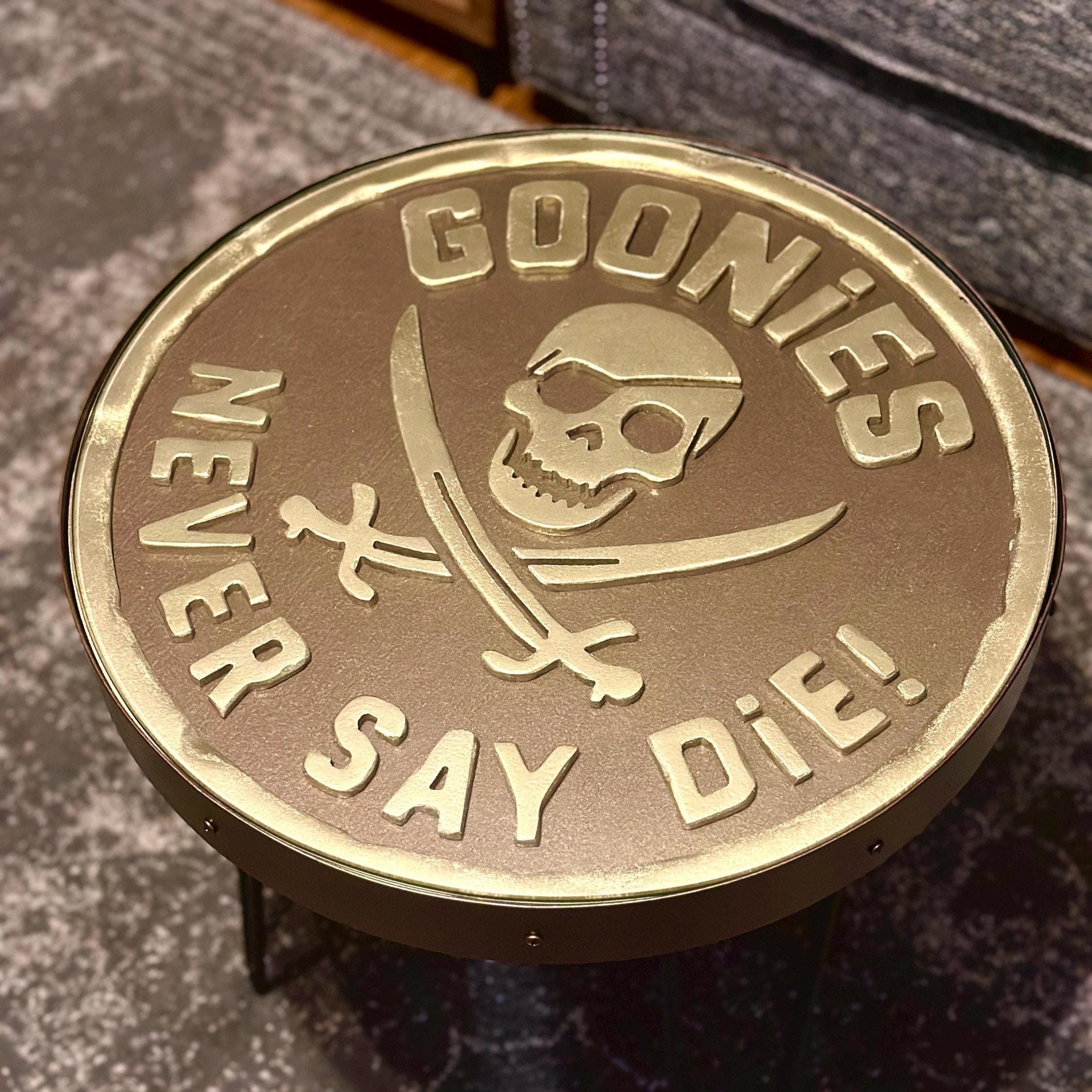 グーニーズ The Goonies Doubloon 金貨 コイン お宝 SHOCHIKU STORE | 松竹ストアThe Goonies グーニーズ/ 片目の