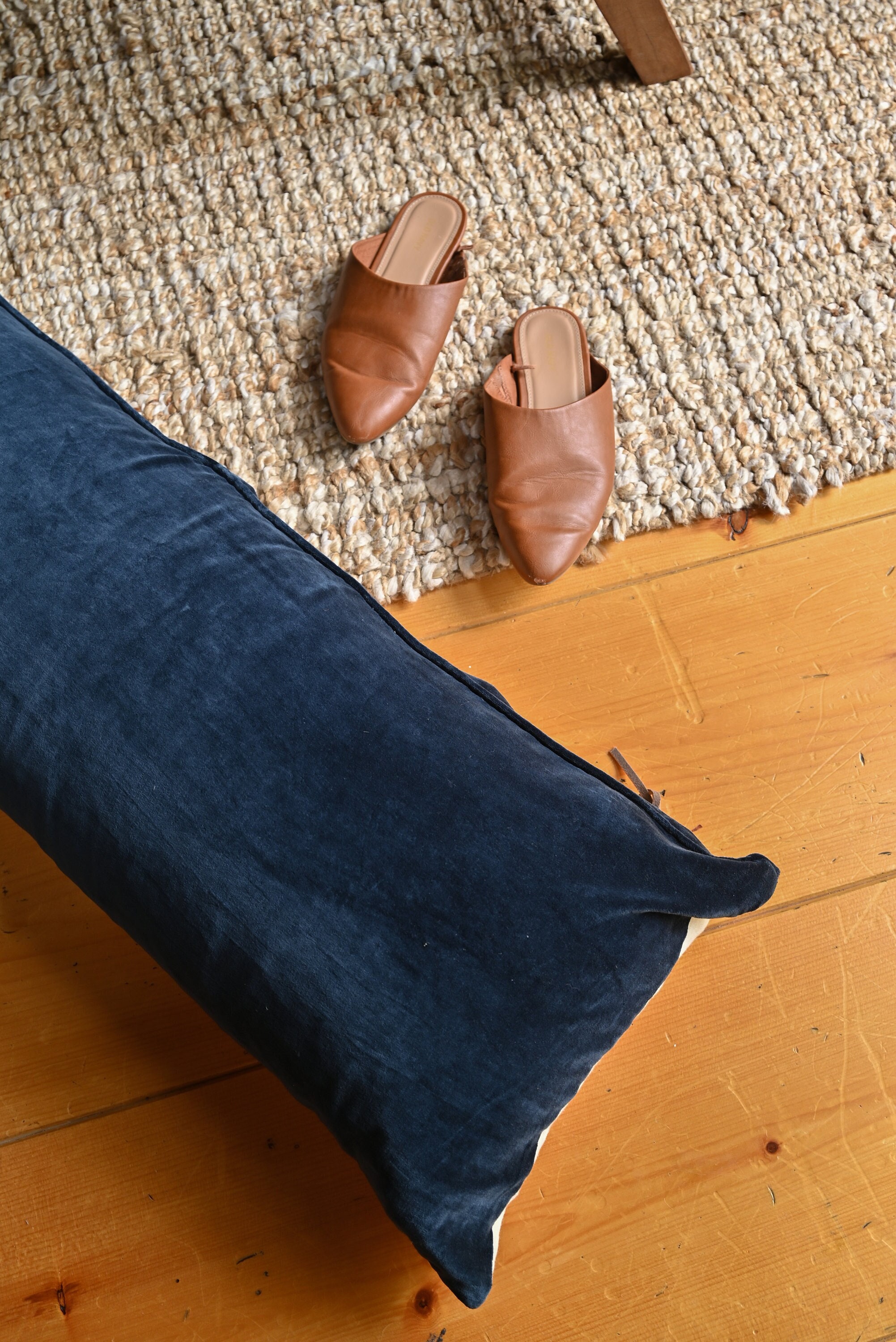 Navy Lumbar Velvet Pillow Cover // Blue Velvet Lumbar // Lumbar 14" x 36" Cushion Cover // Velvet Pillow Cover - Navy