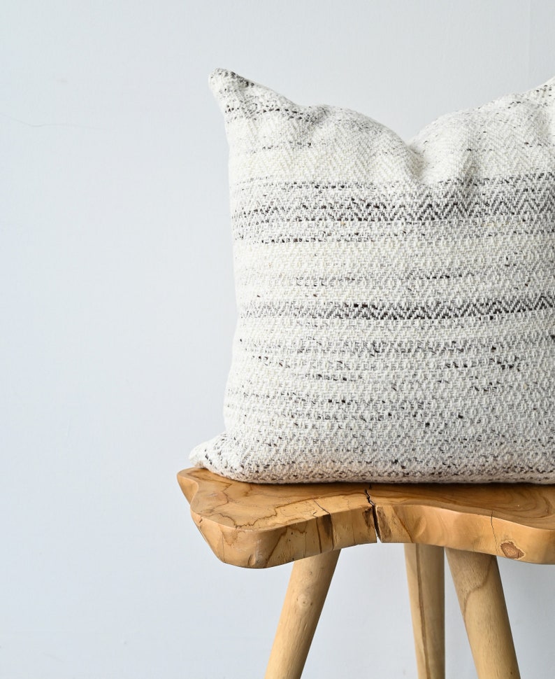 ShowCushions Pillow Cover - Thumbnail 5