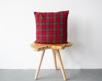 Plaid Pillow Cover // Red Tartan Pillow Cover // 18" x 18" Square Cushion Cover // Red Checkered Pillow // Tartan Pillow