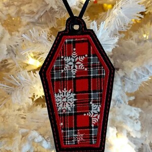 Coffin Shaped Ornament | Gothic Christmas | Creepmas | Hexmas | Gothmas | Scary Merry Christmas | Creepy Holiday Ornament