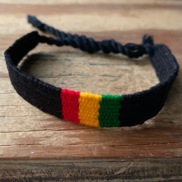 Bracelet Reggae Rasta Couleur Noir Vert Jaune Rouge