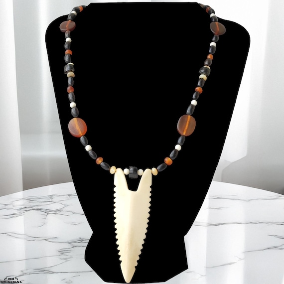 Handmade Native American Tribal Necklace • Bone Arrowhead Pendant • Shamanic Protection Talisman • Spiritual Gift • Unisex • Made in France