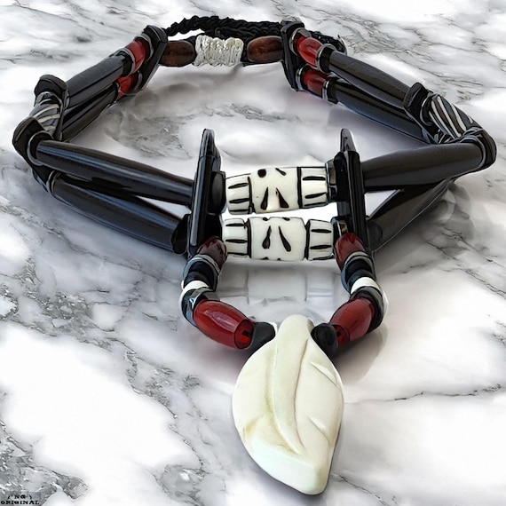 Native American Choker – Handmade Tribal Necklace with Bone Feather & Hairpipe | Spiritual Unisex Totem Gift Made in France