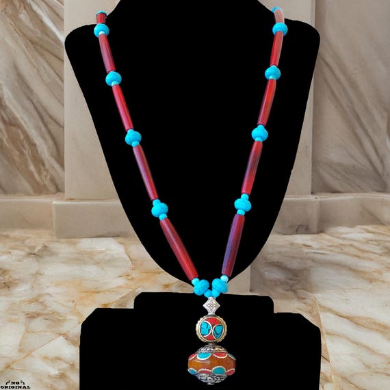 Boho Native‑inspired necklace in 925 sterling silver – Tibetan pendant with coral & turquoise | Tribal spiritual jewelry, handmade in France