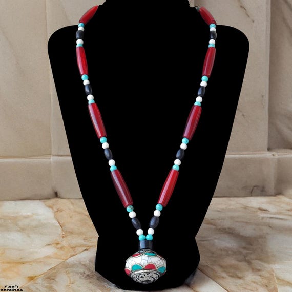 Boho Native American Necklace – Tibetan Pendant in Silver, Coral & Turquoise, Handmade Spiritual Tribal Jewelry, Artisan Gift from France