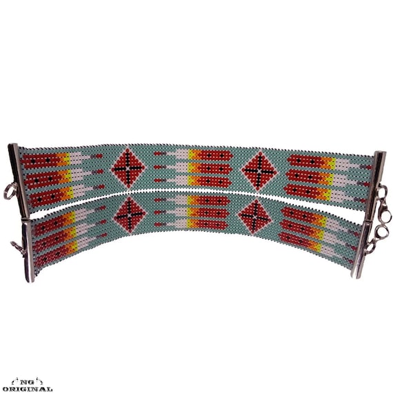 AMERINDIAN BEADED BRACELET