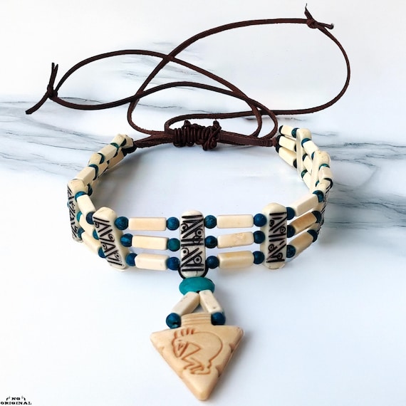 NATIVE AMERICAN NECKLACE