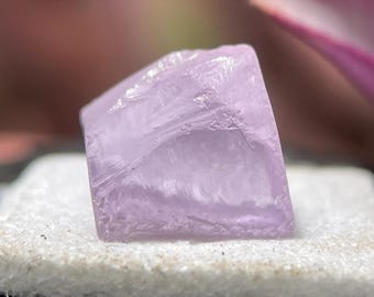Natural Pink Amethyst Rough 2.80Ct Raw Crystal Uncut Gemstone Healing Jewelry Making Stone Gift