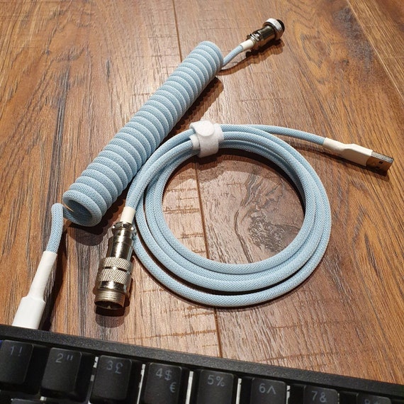 my first diy coiled usb-c cable :) : r/MechanicalKeyboards