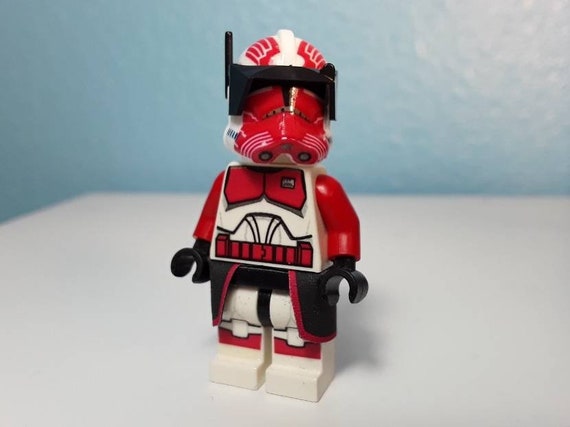 LEGO Star Wars : Figurine commandant cloné de la station de commande (Phase  1) : : Jeux et Jouets