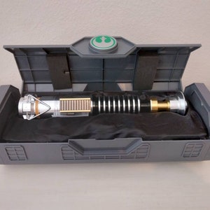 New Luke Skywalker Legacy Lightsaber Hilt Sealed! - Star Wars: Galaxy's Edge