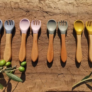 Personalized cutlery in wood and silicone for baby birth... Ideal gift for birth, baptism, birthday image 2