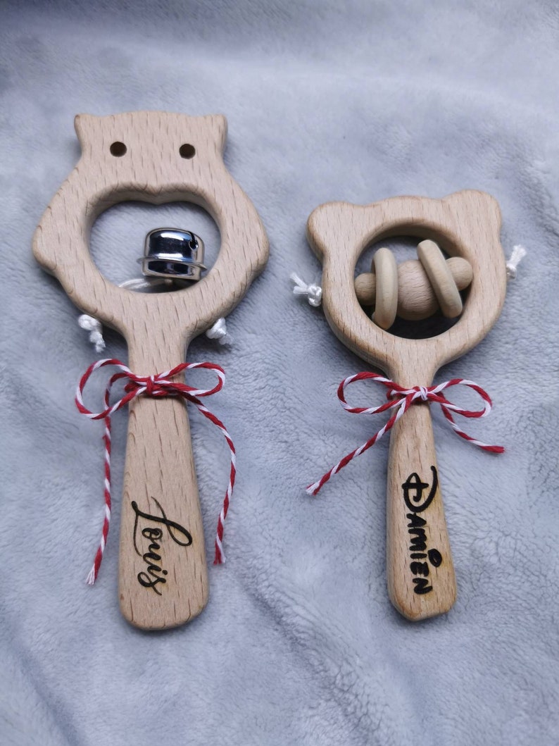 Hochet de bébé nouveau-né, hochet en bois personnalisé avec le nom de bébé, anneaux de jouet en en bois, cadeaux de bébé, jouet souvenir image 5