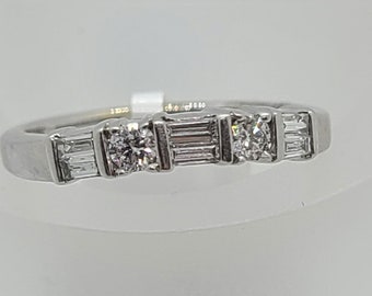 14K White Gold Diamond Band