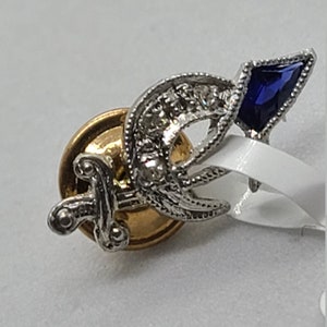 10K Yellow and White Gold Vintage Shrine Sapphire & Diamond Pin