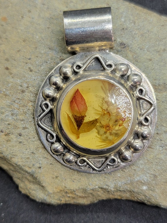 Vintage Sterling Silver Dried Flower 37MM Enamele… - image 2