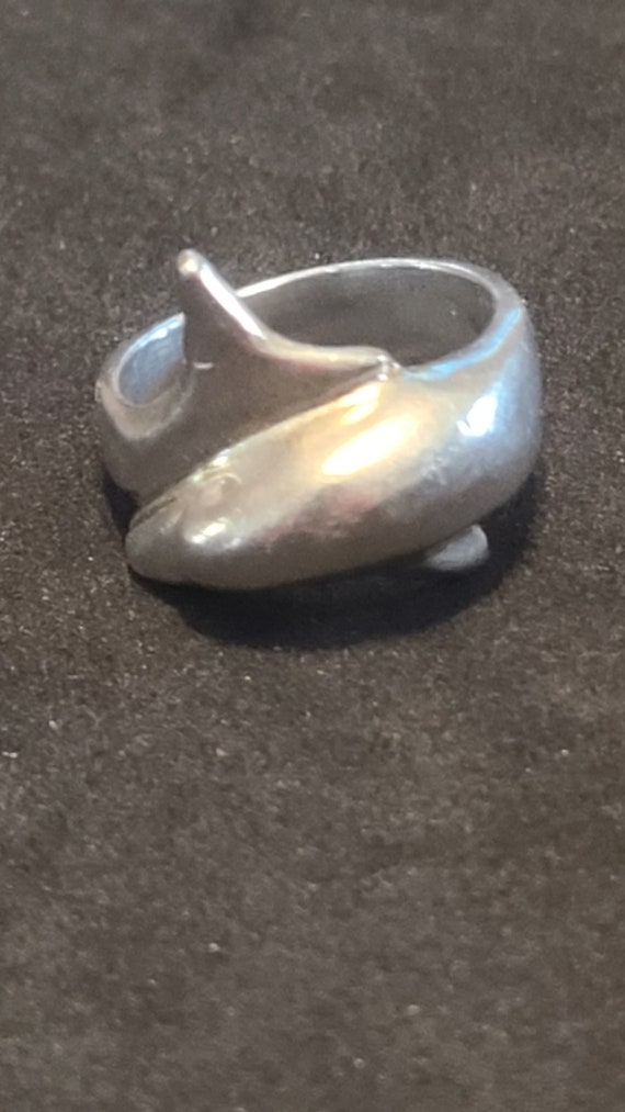 DOLPHIN RING main image 0