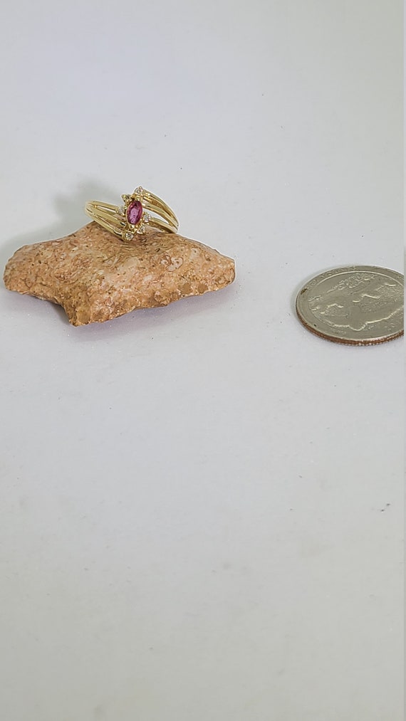 Vintage 10K Yellow Gold Pink Sapphire and Natural 